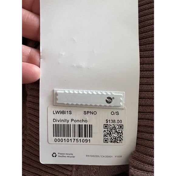 NWT Lululemon Divinity Poncho SPNO Spanish Oak Shawl Wrap $138 - Picture 8 of 9